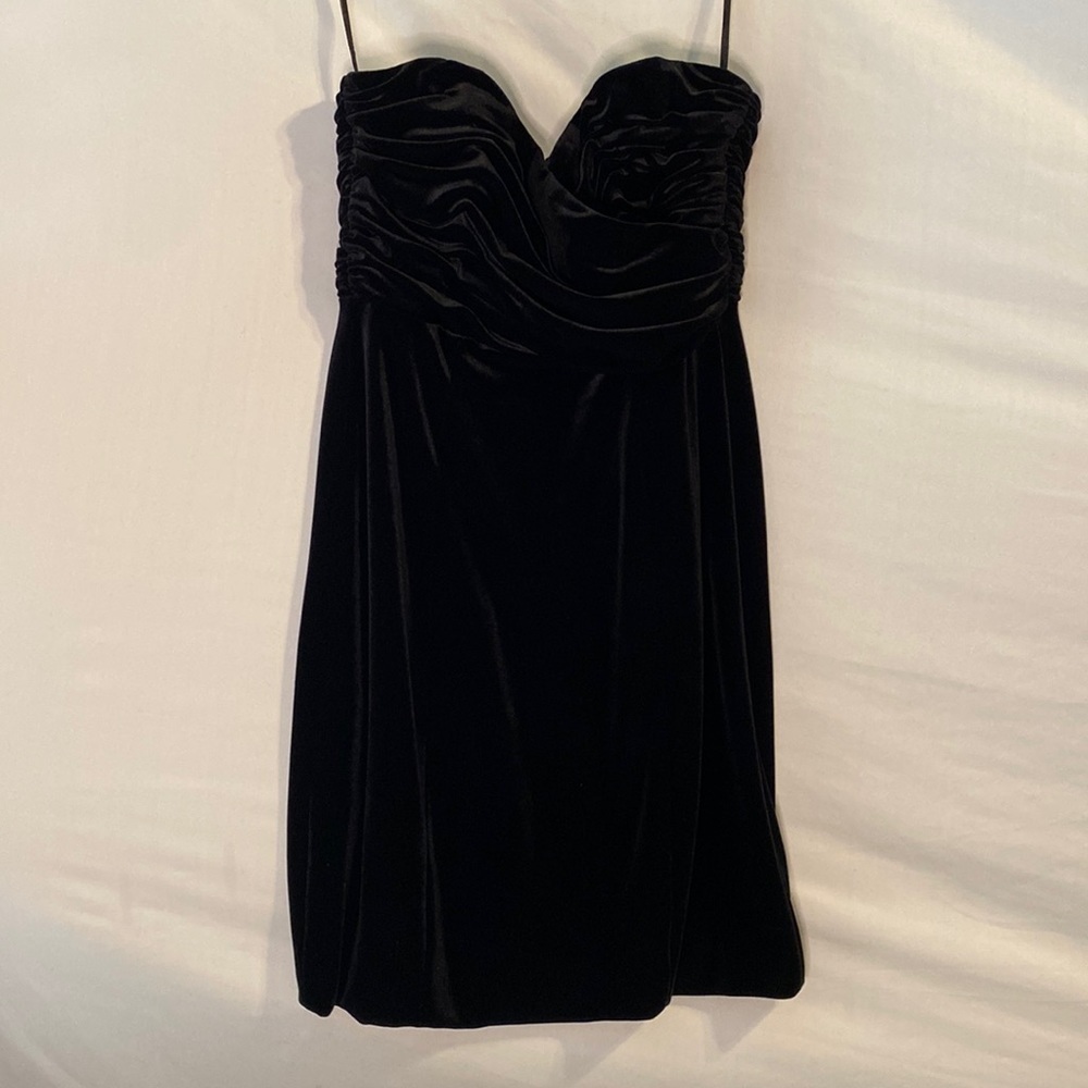 Nina Leonard Black Mini Dress